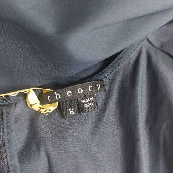 Theory Kaien Pleated Sleeveless Dress Navy Blue Fit and Flare size 6 - Picture 12 of 12